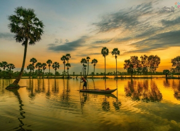 MEKONG DELTA REGION IN THE FLOOD SEASON