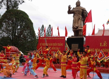 HCMC - QUY NHON - PHU YEN - 4 DAYS 3 NIGHT HCMC - QUY NHON - PHU YEN - 4 DAYS 3 NIGHT