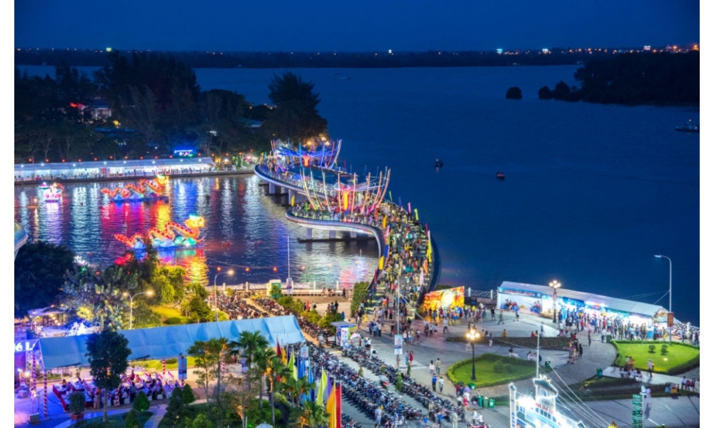 HÀNH TRÌNH KHÁM PHÁ VÙNG ĐẤT TÂY ĐÔ